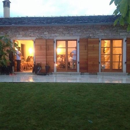Villa Poropati, Groznjan, Istria - Luxury Countryside Estate For Up To 19 Persons - Large Pool Of 80M2 With Kids Section Kültér fotó
