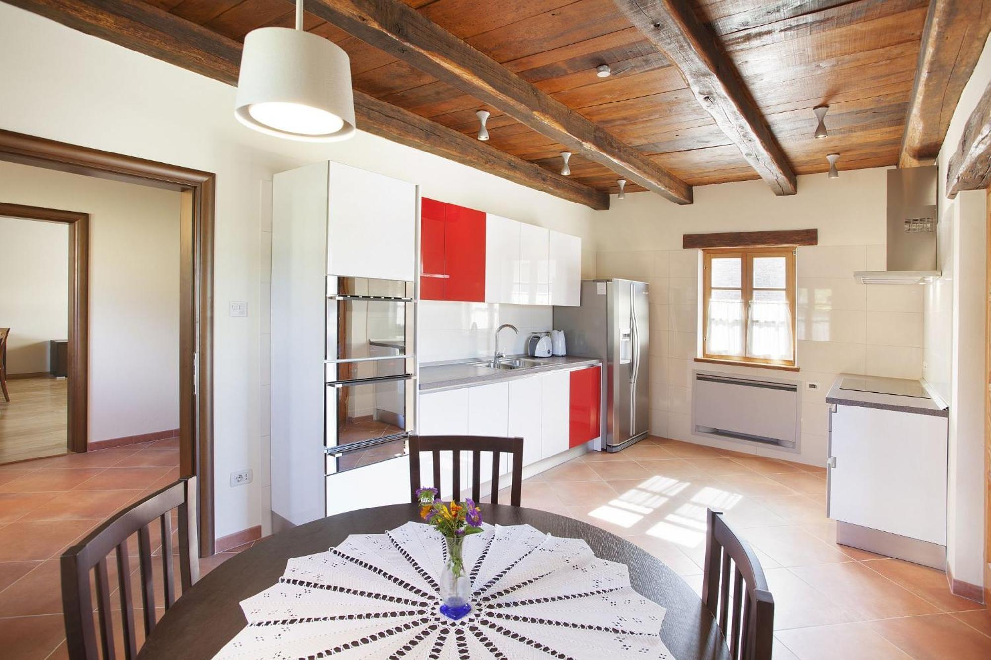 Villa Poropati, Groznjan, Istria - Luxury Countryside Estate For Up To 19 Persons - Large Pool Of 80M2 With Kids Section Kültér fotó